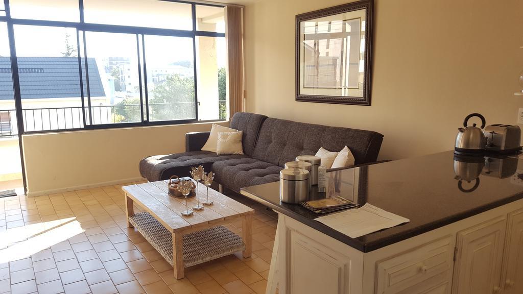 Silver Lining Beach Apartment Κέιπ Τάουν Εξωτερικό φωτογραφία