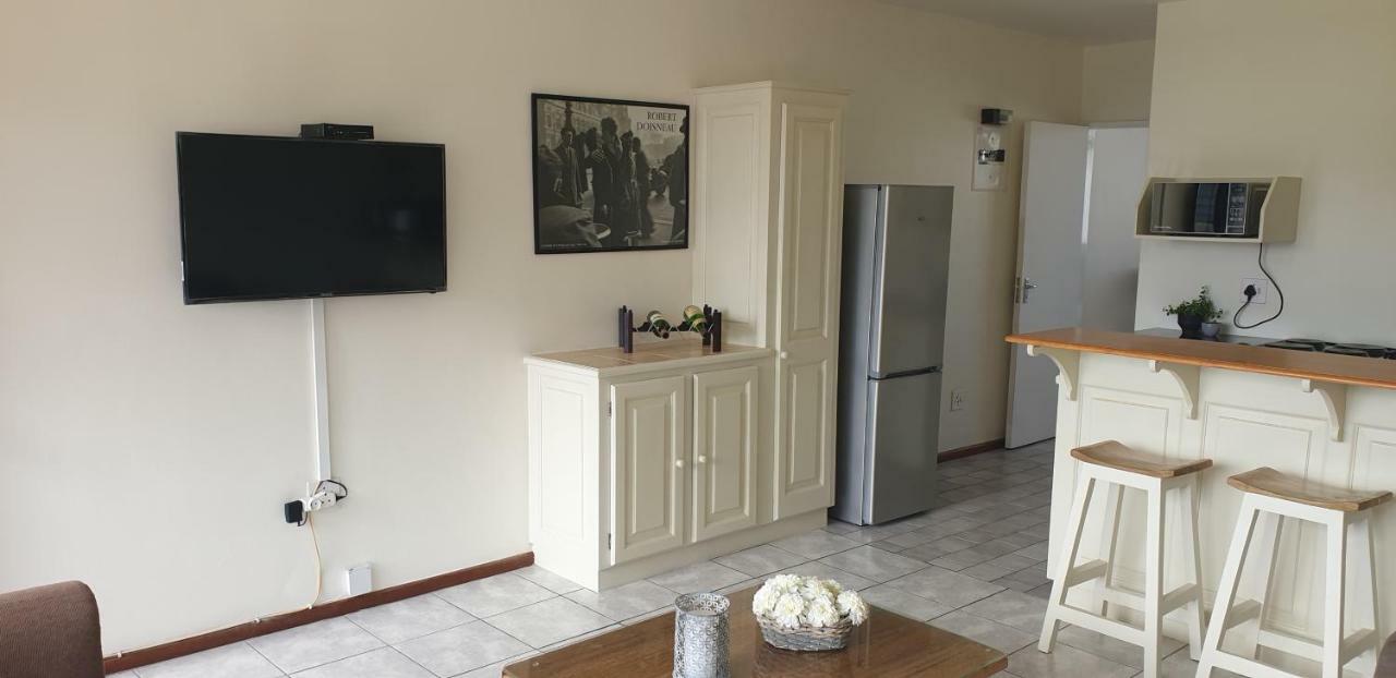 Silver Lining Beach Apartment Κέιπ Τάουν Εξωτερικό φωτογραφία