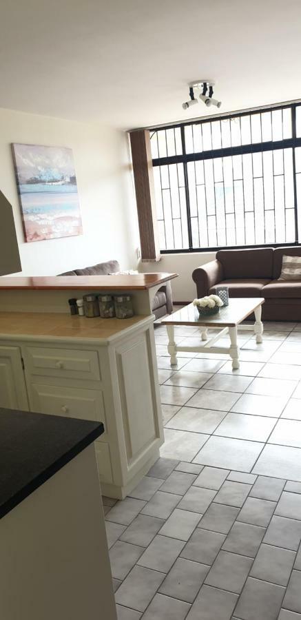 Silver Lining Beach Apartment Κέιπ Τάουν Εξωτερικό φωτογραφία